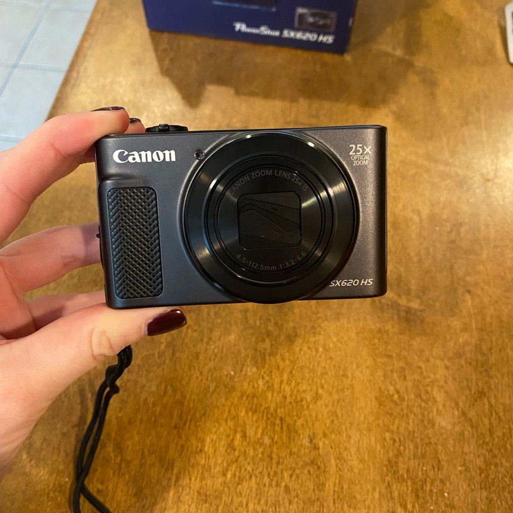 Canon Powershot SX620 HS digital camera